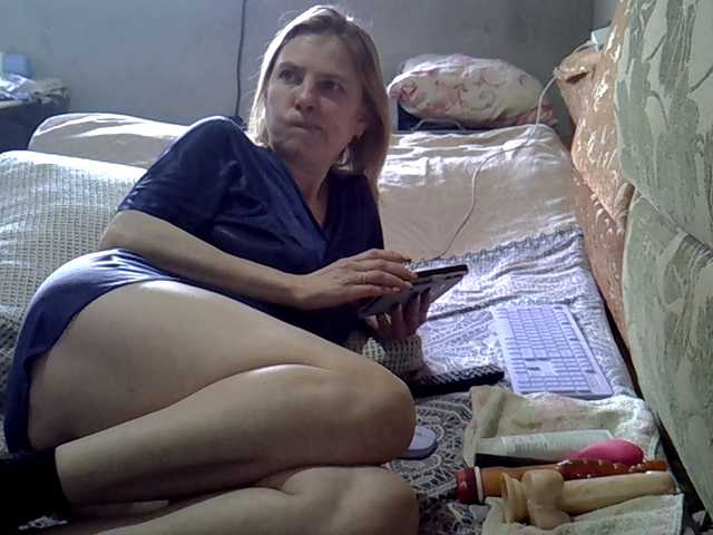 ptichka38's BongaCams show and profile