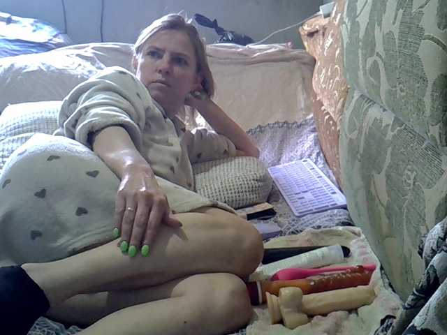 ptichka38's BongaCams show and profile