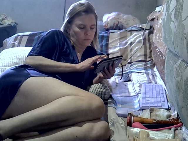 ptichka38's BongaCams show and profile