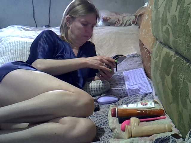 ptichka38's BongaCams show and profile