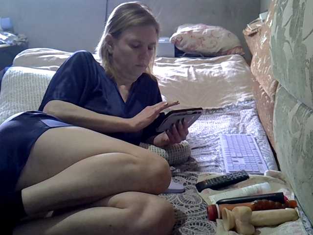 ptichka38's BongaCams show and profile