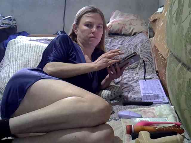 ptichka38 Live Webcam on BongaCams