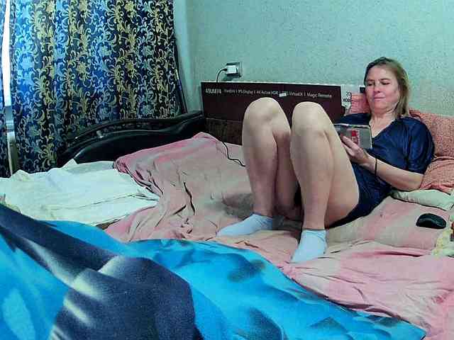 ptichka38 Live Webcam on BongaCams