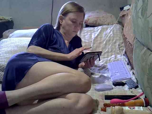 ptichka38 Live Webcam on BongaCams