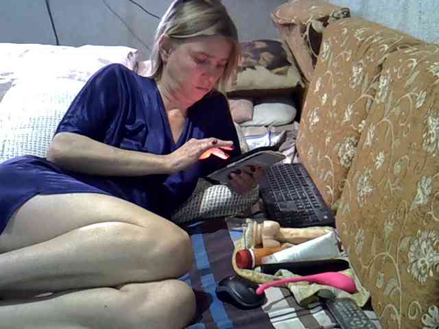 ptichka38 webcam