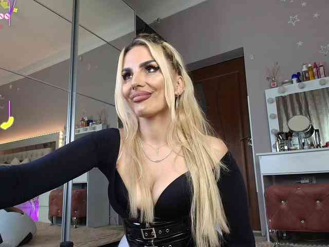 Allesya23 webcam