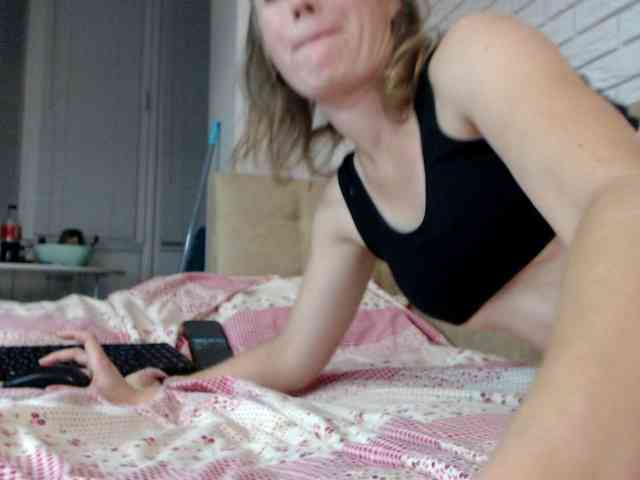 malushkaxxx webcam