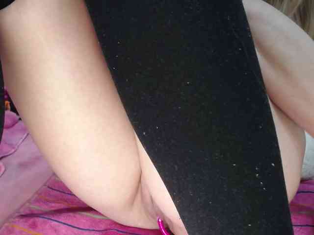 juliesquirts juliesquirts