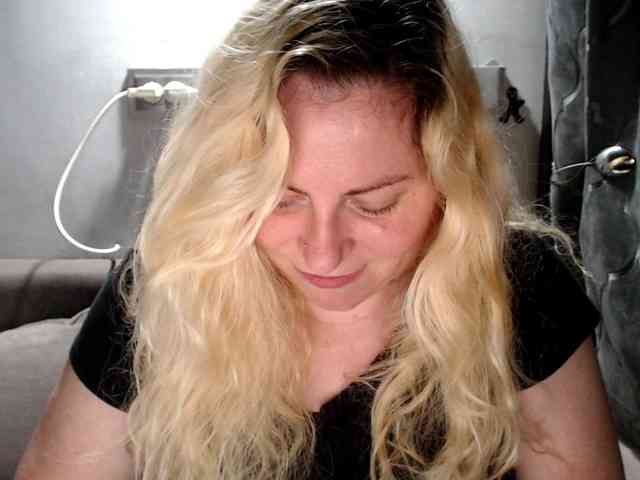 candycream74 webcam