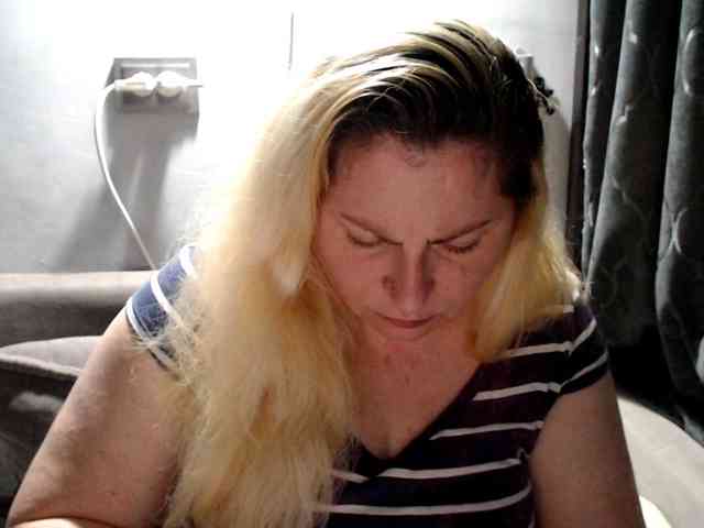 candycream74 webcam