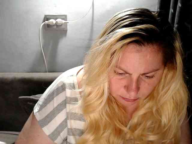 candycream74 webcam