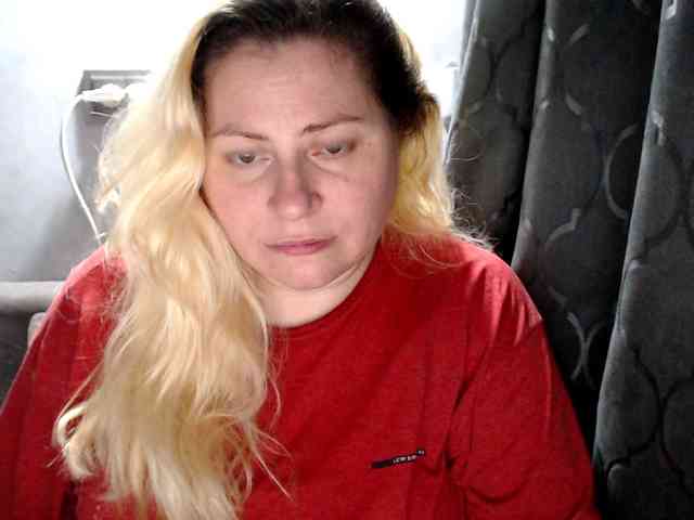 Shaved white, Shaved babes, Group chat for 40 tokens, Full privates for 30 ..., american 7