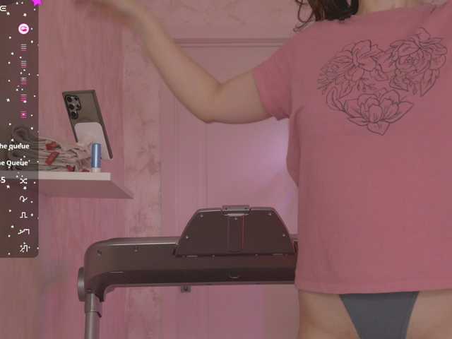 MissJuliaa's BongaCams show and profile