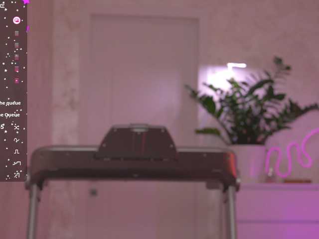 MissJuliaa's BongaCams show and profile