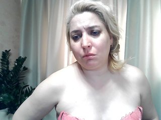 KickaIricka Porn Show