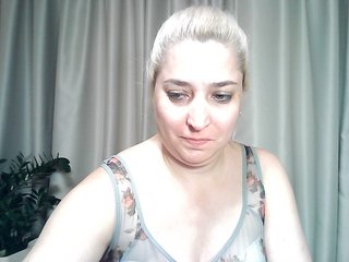 KickaIricka Porn Show