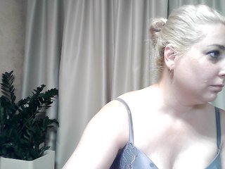 KickaIricka Porn Show