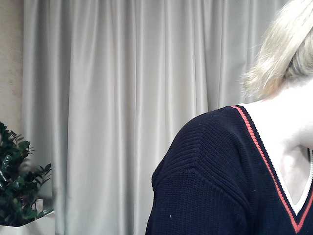 KickaIricka's BongaCams show and profile