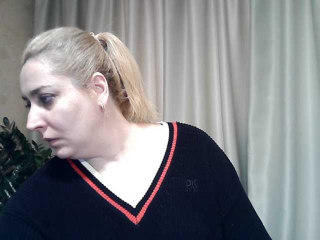 KickaIricka's BongaCams show and profile