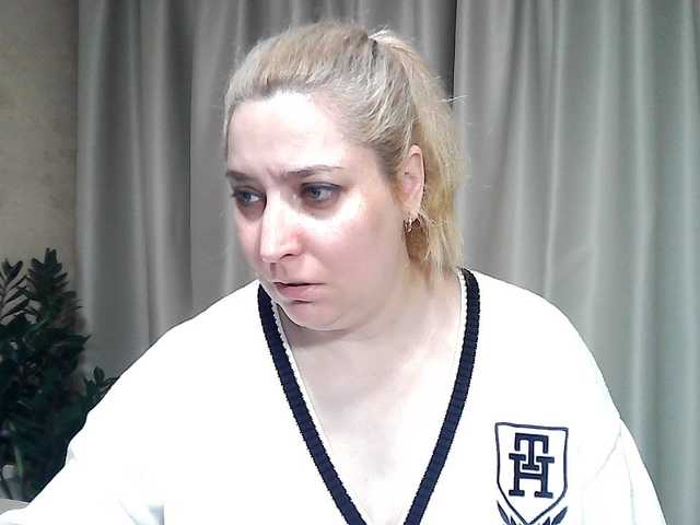 KickaIricka's BongaCams show and profile