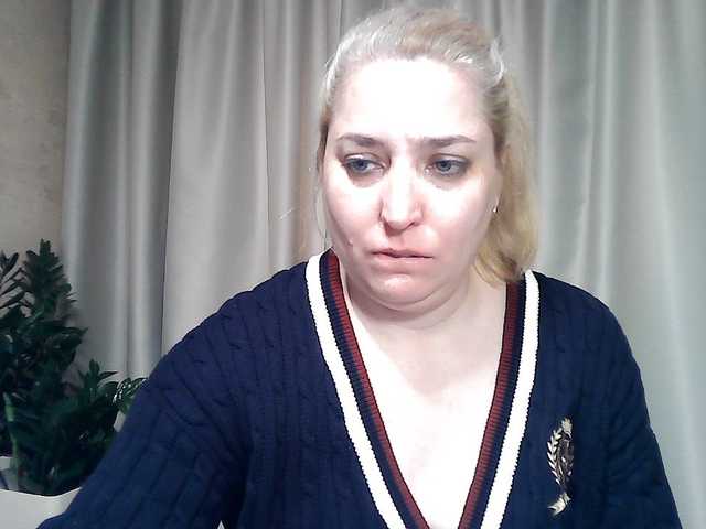 KickaIricka's BongaCams show and profile