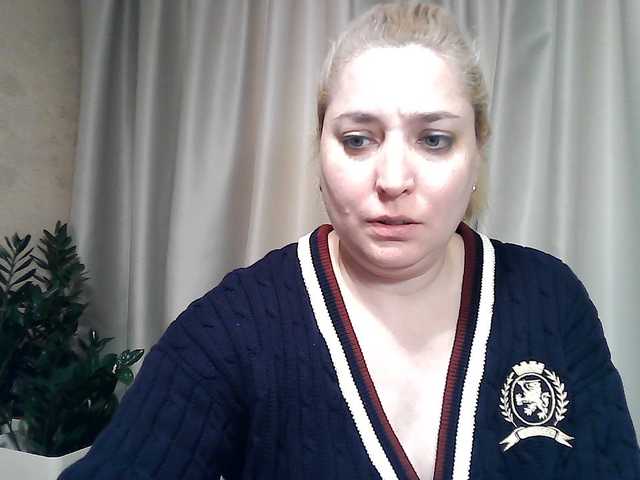 KickaIricka's BongaCams show and profile