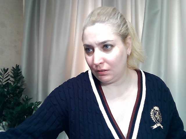 KickaIricka's BongaCams show and profile