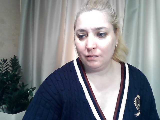 KickaIricka's BongaCams show and profile