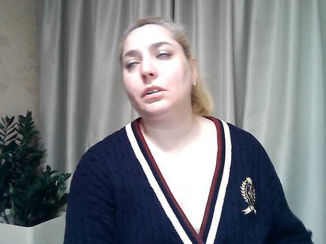 KickaIricka's BongaCams show and profile