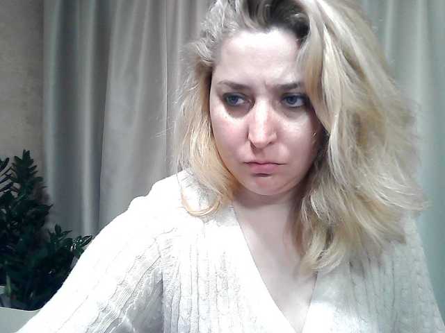 KickaIricka's BongaCams show and profile