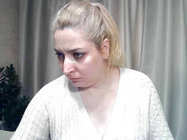 KickaIricka's BongaCams show and profile