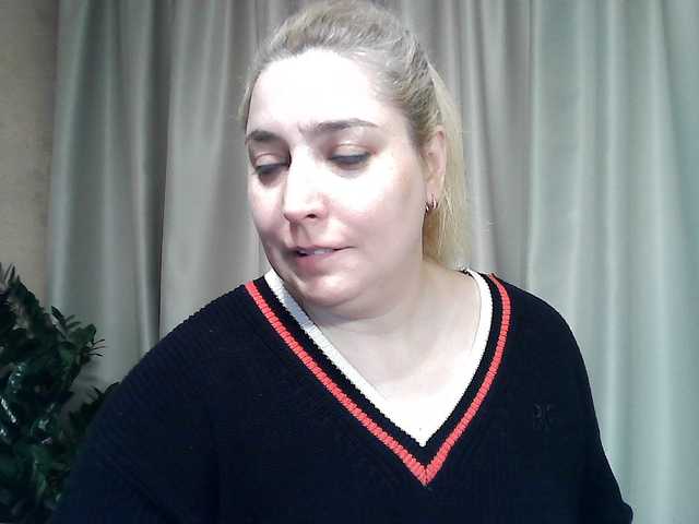 KickaIricka's BongaCams show and profile