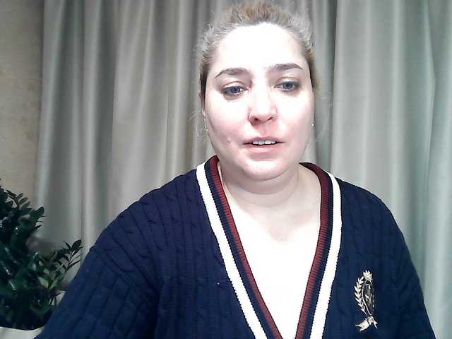 KickaIricka's BongaCams show and profile