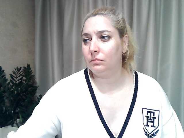 KickaIricka's BongaCams show and profile