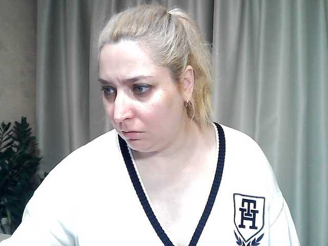 KickaIricka's BongaCams show and profile