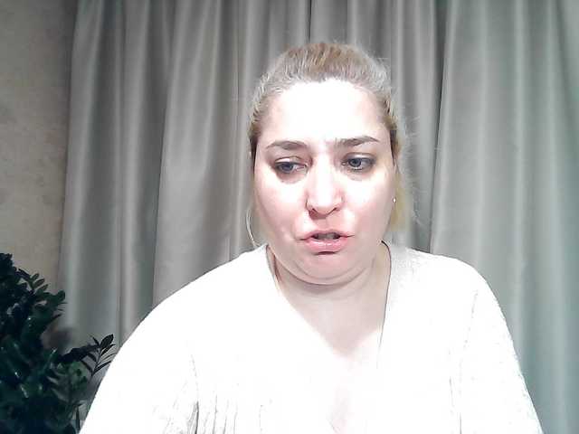 KickaIricka's BongaCams show and profile