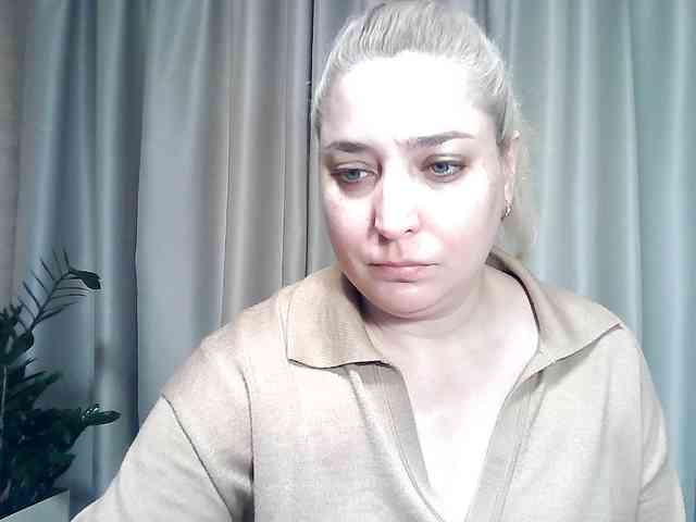 KickaIricka's webcam live show