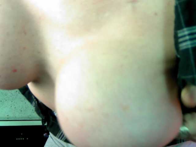 Mashulya29's BongaCams show and profile