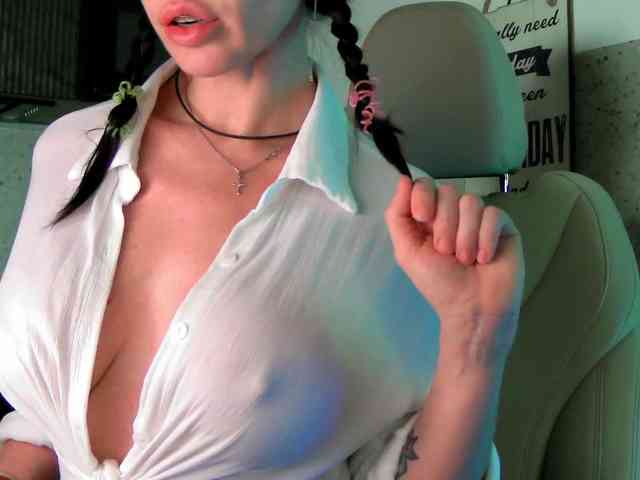 Mashulya29 Live Webcam on BongaCams