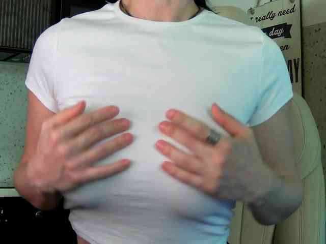 Mashulya29 Live Webcam on {site_name}