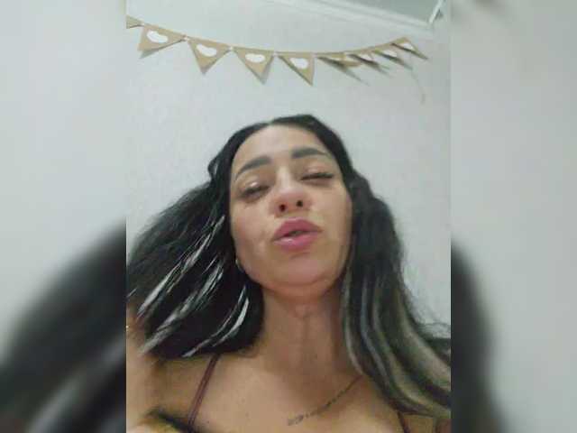 vipbrunetka's BongaCams show and profile