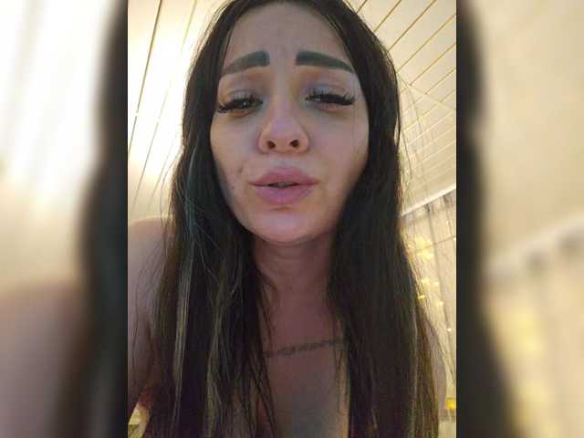 vipbrunetka cam belle