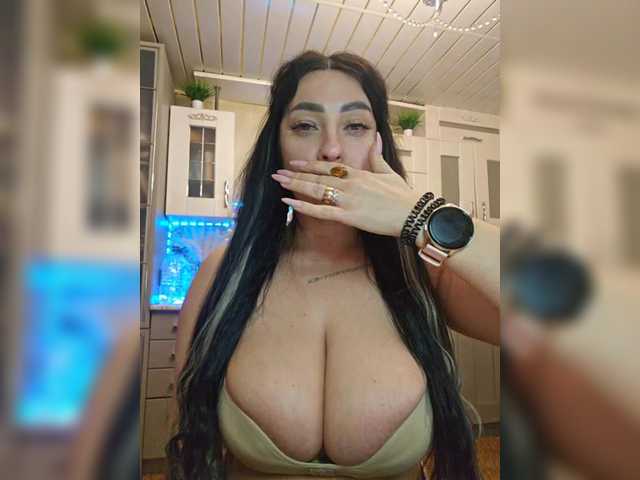 vipbrunetka from BongaCams is Freechat