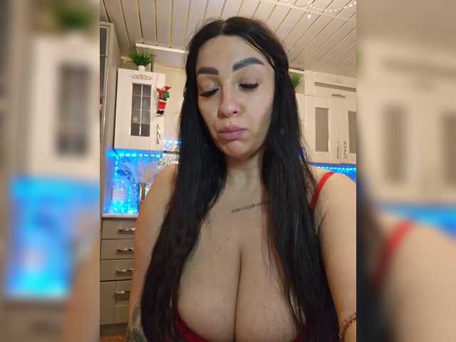 vipbrunetka's BongaCams show and profile