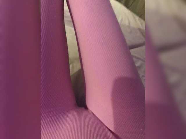 klubnichkka's BongaCams show and profile