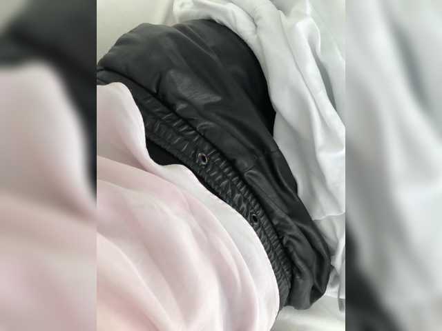 klubnichkka's BongaCams show and profile