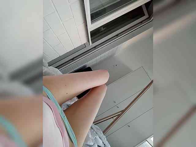 klubnichkka webcam