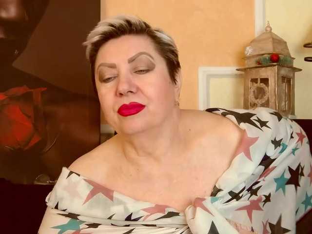 PoshLadyx's BongaCams show and profile