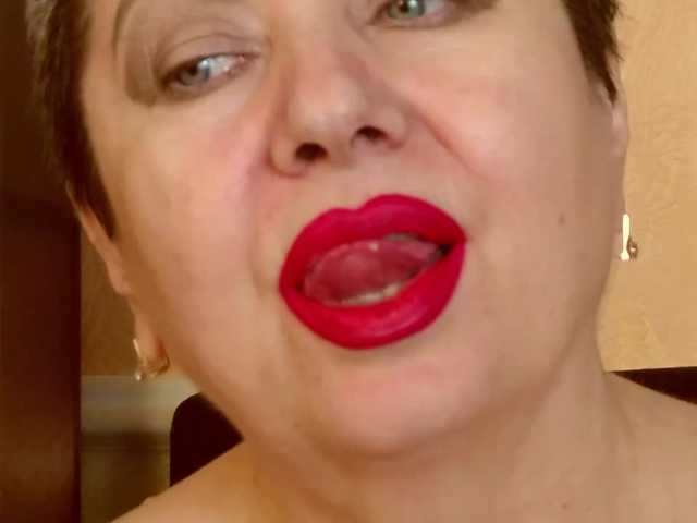 PoshLadyx's BongaCams show and profile