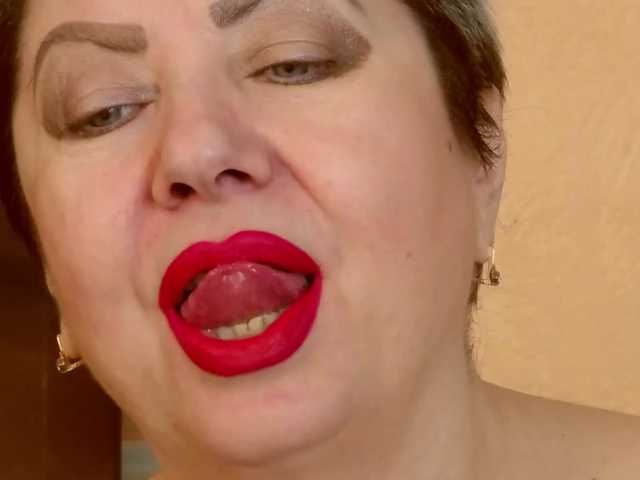 PoshLadyx's BongaCams show and profile